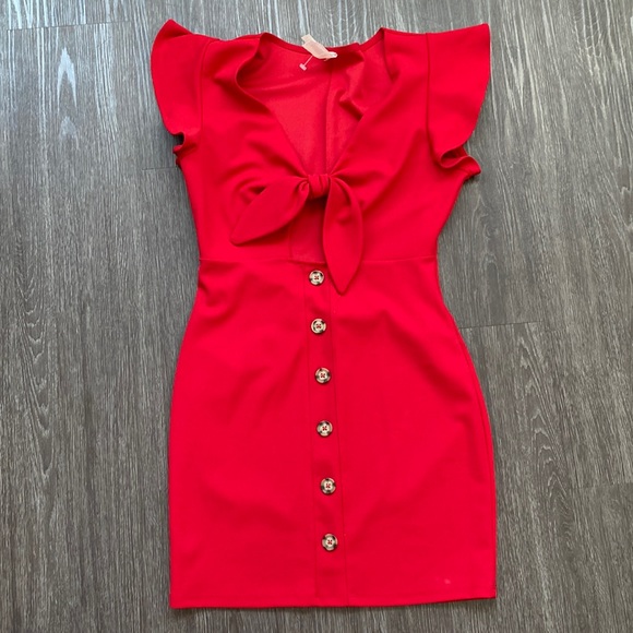 Super cute short dress! - Picture 1 of 6